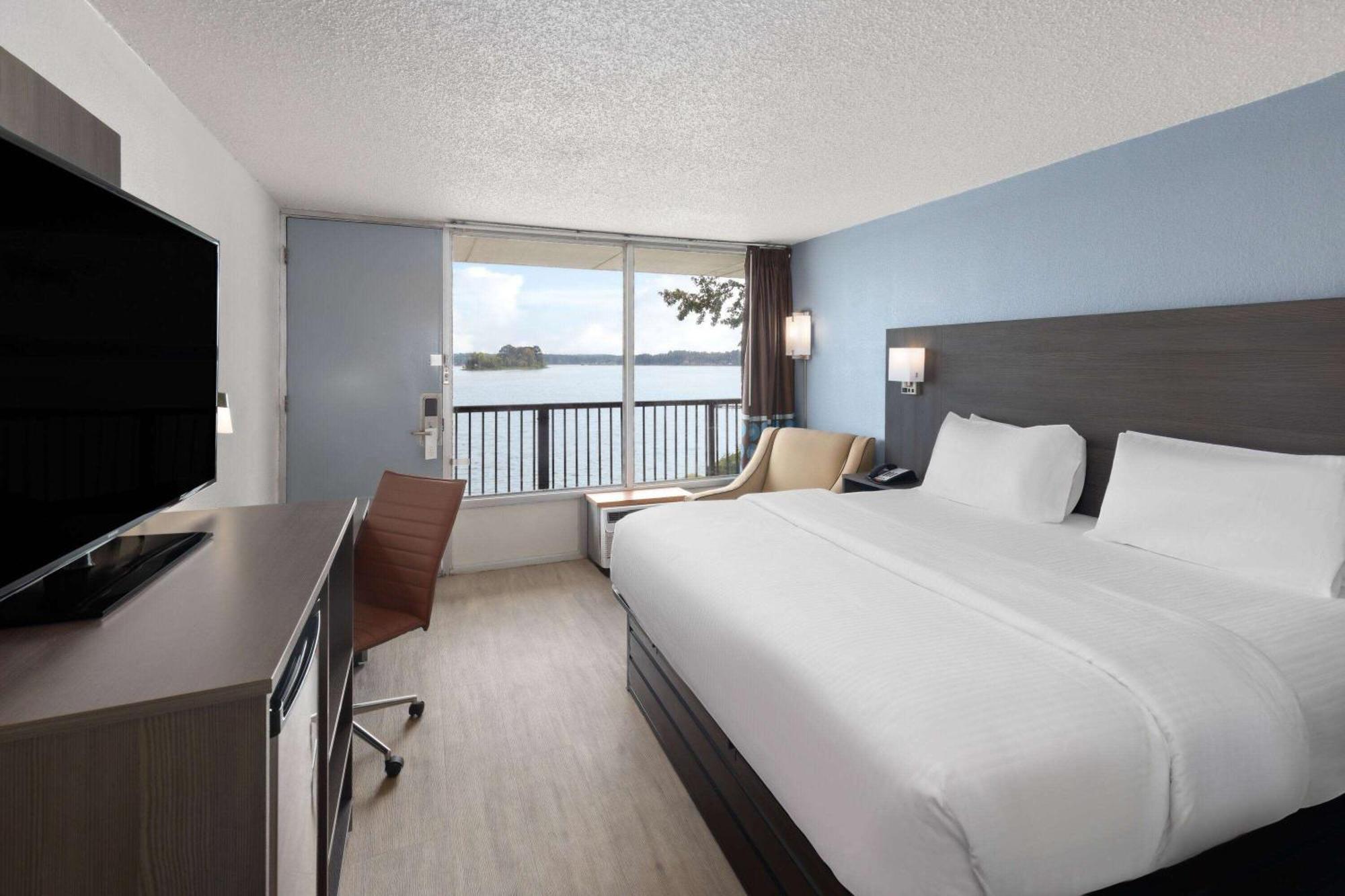 Super 8 By Wyndham Riverside Al 외부 사진