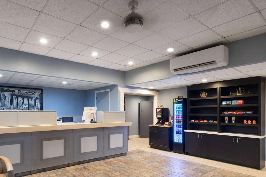 Super 8 By Wyndham Riverside Al 내부 사진